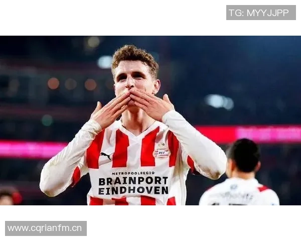 埃因霍温在欧冠赛季中禁区外进球领跑那不勒斯遭遇单场三球重创